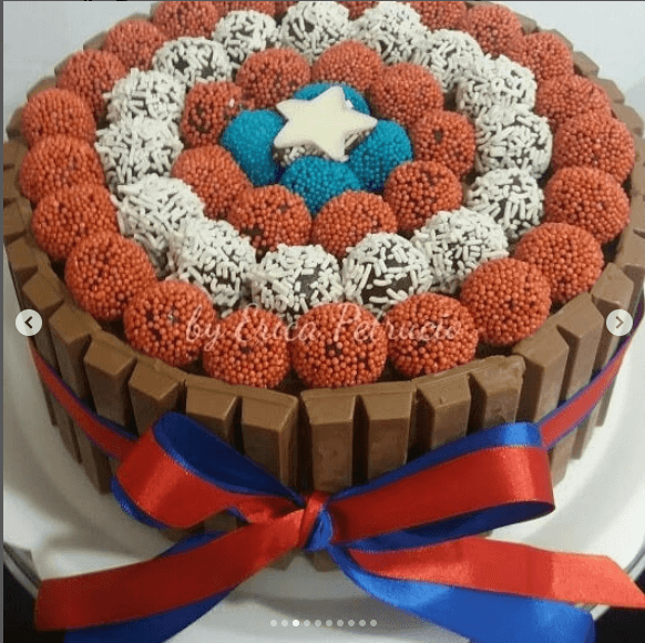 Bolo KitKat Capitão América